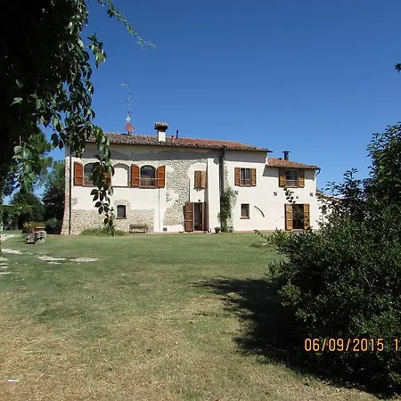 Alloggio per agriturismo Ca'de'gatti *