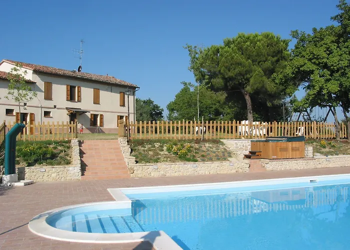 Ca'de'gatti Çiftlik konaklama